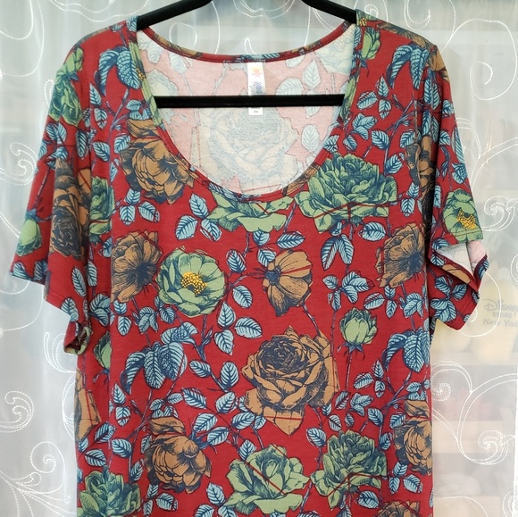 Lularoe classic tee - Picture 1 of 1